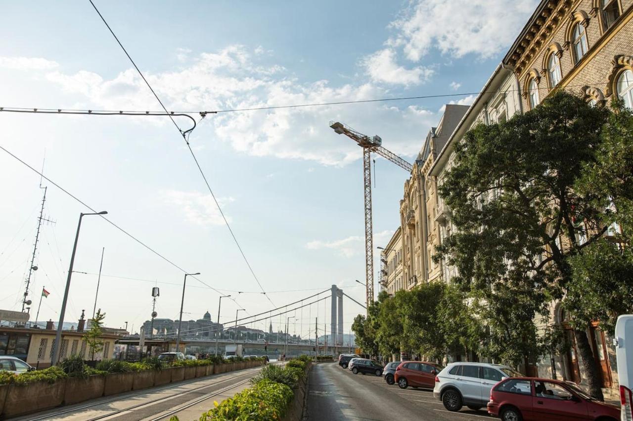 Danube Riverside Designer Apartment In City Center Budapeszt Zewnętrze zdjęcie